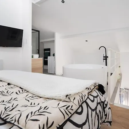 Le Nid Urbain - Station Muse Apartment Villeurbanne